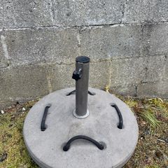IKEA GRYTO Concrete Parasol Base / Umbrella Stand