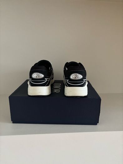 mens trainers