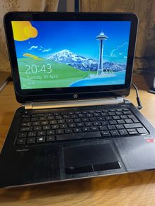 HP Pavilion Notebook Laptop AMD A4 Touchscreen - Reset and Working - No Charger