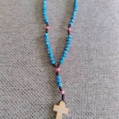 Medugorje small rosary beads with wooden cross crucifix in very good condition with no issues FREE STANDARD POSTAGE INCLUDED