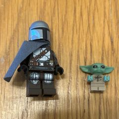 Mandalorian and Grogu Lego Minifigure