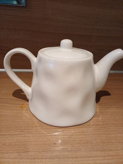 New Large  White Ceramic Teapot
