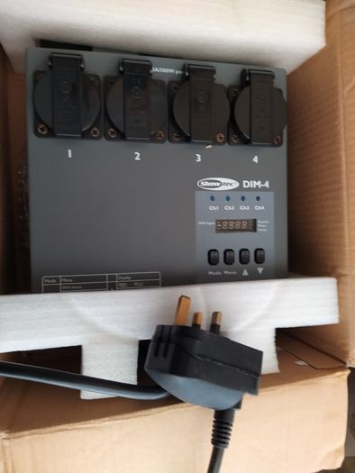 Light Controllers and Zoner