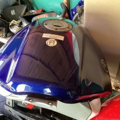 2005 Yamaha fjr 1300 petrol tank