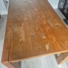 Dinning table