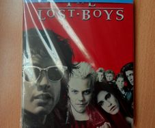 The Lost Boys Blu Ray Steelbook (Zavvi Exclusive-Original first UK pressing)
