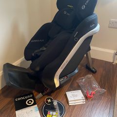 Concord Reverso Plus has Car Seat 0-23kg (40-105cm)