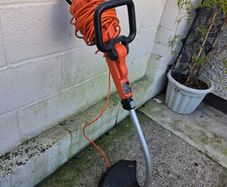 Electric grass trimmer