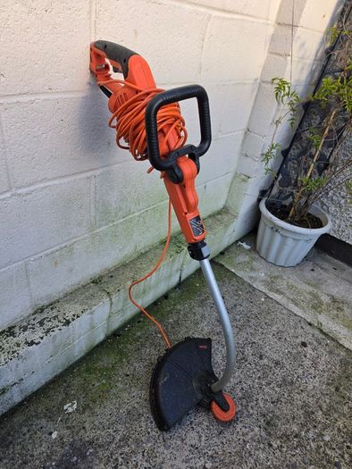 Electric grass trimmer