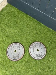 Weights/Barbells/Dumbells