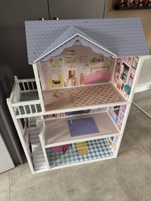 Dollhouse