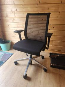 2nd Hand Steelcase Office Chair - Great condition
