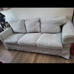 3 seater  ikea sofa very good conditio