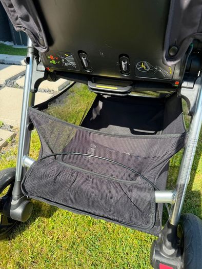 Mamas & Papas Flip3 Travel System Stroller  and Carrycot