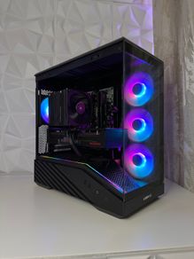 High End Gaming PC | RX 9070 XT 16gb / Ryzen 7800x3d / DDR5