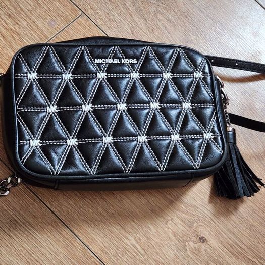 Michael kors crossbody bag