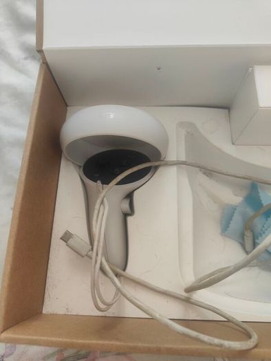 Oculus  Quest