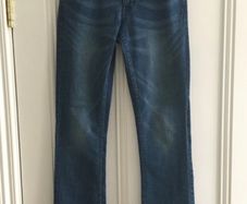 Ladies Straight-cut Jeans: Size 8