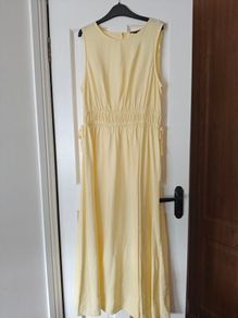 Yellow Dress