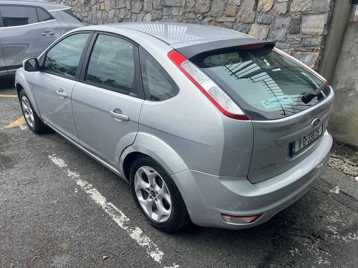 2011 Ford Focus (Needs turbo)