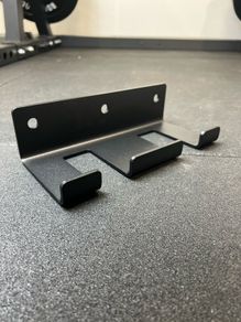 Vertical barbell holder