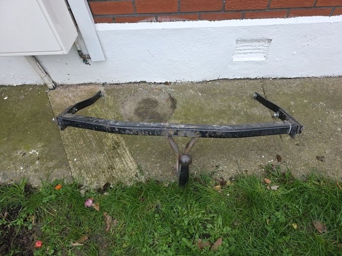 renault megane towbar