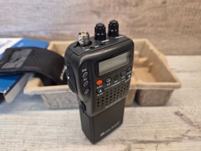 Midland - ALAN CB 42 DS Portable AM/FM Transceiver
