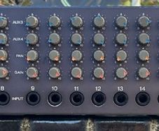 FOSTEX 16 Channel Line Mixer