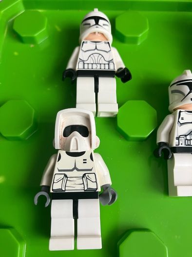 Lego Star Wars phase 1 clone troopers and scout trooper