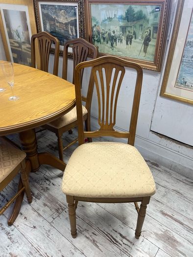 Dining Table & 6 chairs