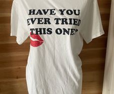 Have you ever tired this one t shirt pop merchandise inspired by song Juno by Sabrina Carpenter size S new