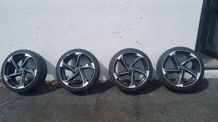 Audi twist style alloys