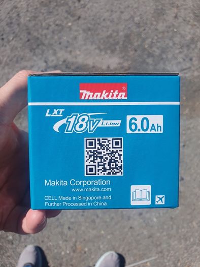 Makita new battery BL1860B 18v 6.0Ah