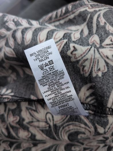 Dunnes Stores Printed Dress.  S.16.  B.N.W.T.