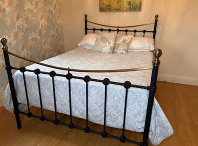 Black metal and brass double bed frame c/w mattress