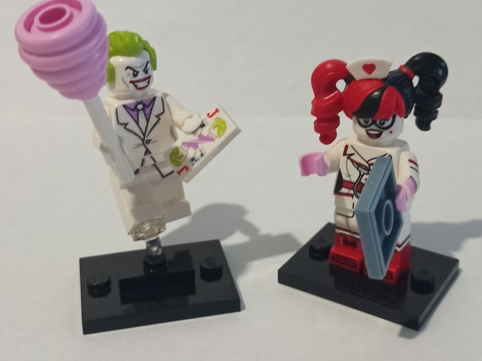 71026-13 Lego DC Super Heroes Minifigures Joker & Harley Quinn