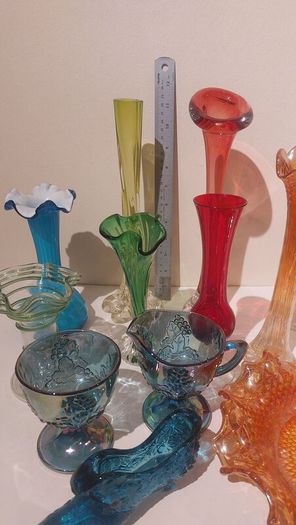 Fabulous Pair of Antique/Vintage Imperial Glass Company Carnival Glass Ripple Swung Vases in the Ombre Marigold Opalescent Colourway, Circa 1907 -1930, Priced as a Pair