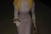 Lovely figurine of lady