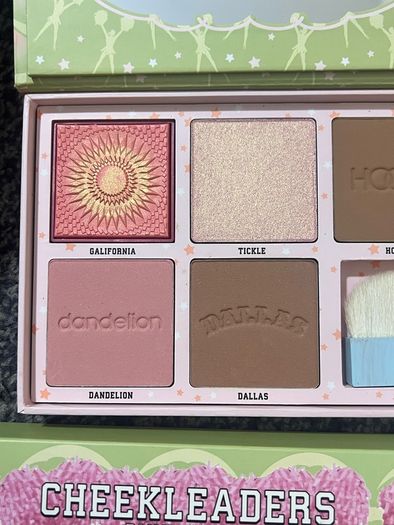 benefit cheek leader pink squad face palette brand new sold out everywhere