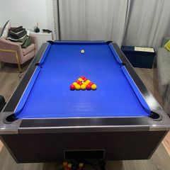 Pool table