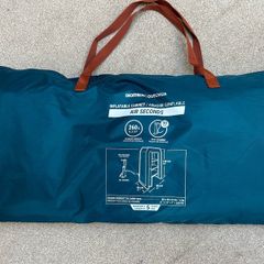 Inflatable camping wardrobe