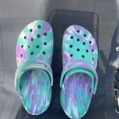 Used Iconic Crocs Comfort size W9 means UK 7