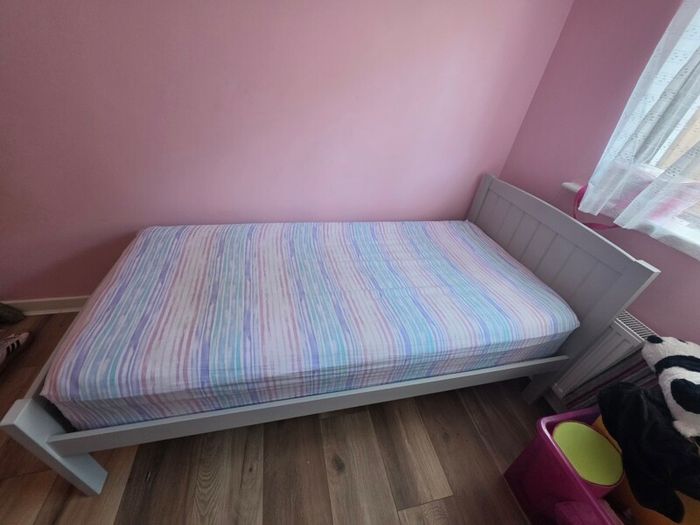 single bed