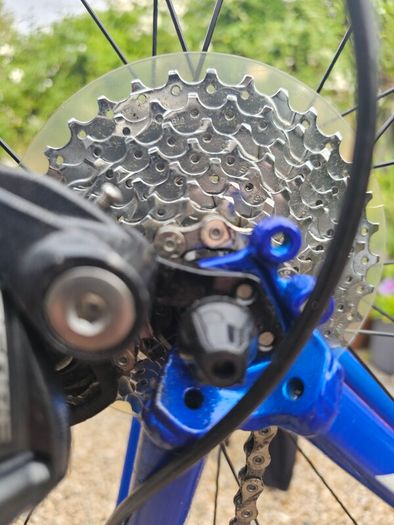 Bicycle aluminium frame fully serviced