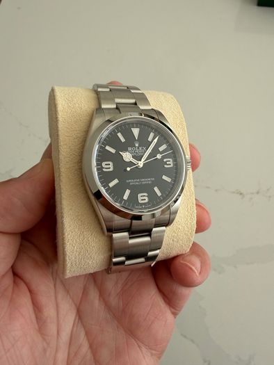 Rolex Explorer ref. 124270 full set