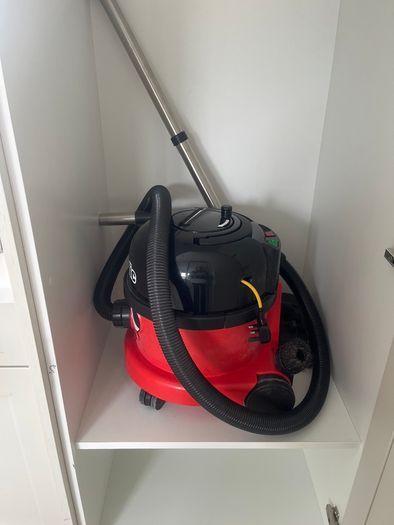 Hoover