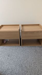 Set of 2 floating bedside lockers