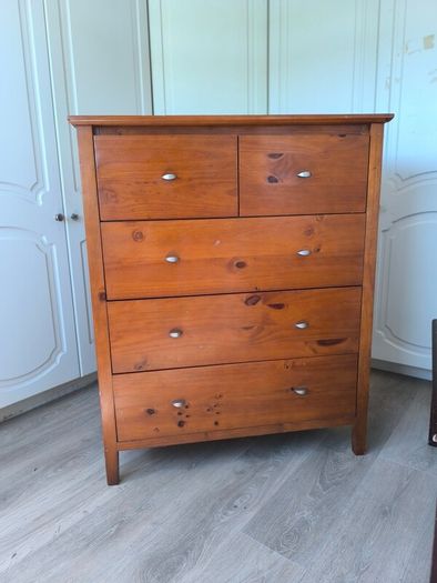 Solid Wood chest of drawers