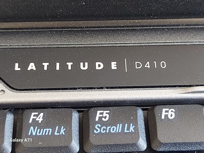 DELL LATITUDE D410, (Vintage), .5GB Ram, 40GB HDD, Original Windows XP, Excellent Battery and in super cosmetic condition,