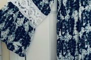 Blue Vanilla Tunic Size 16